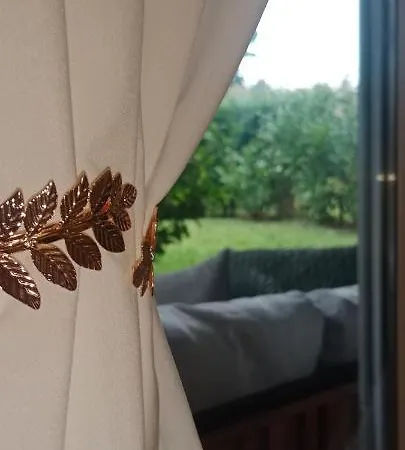 Tres Bel Rez De Jardin De 53m2. Pfastatt